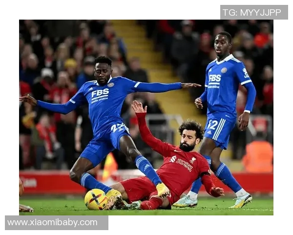 足球星光璀璨慢动作集锦 展现球场上的极致技巧与风采